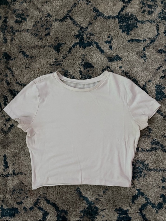 Tops - Basic Short Sleeve Crop Tee - White